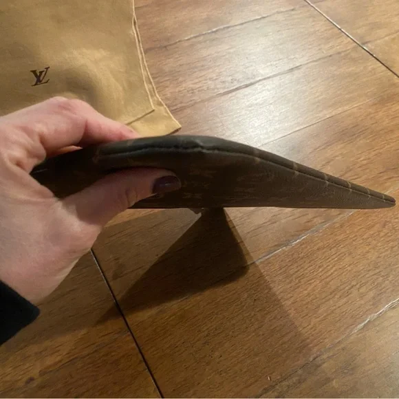 Louis Vuitton daily pouch - Picture 16 of 17